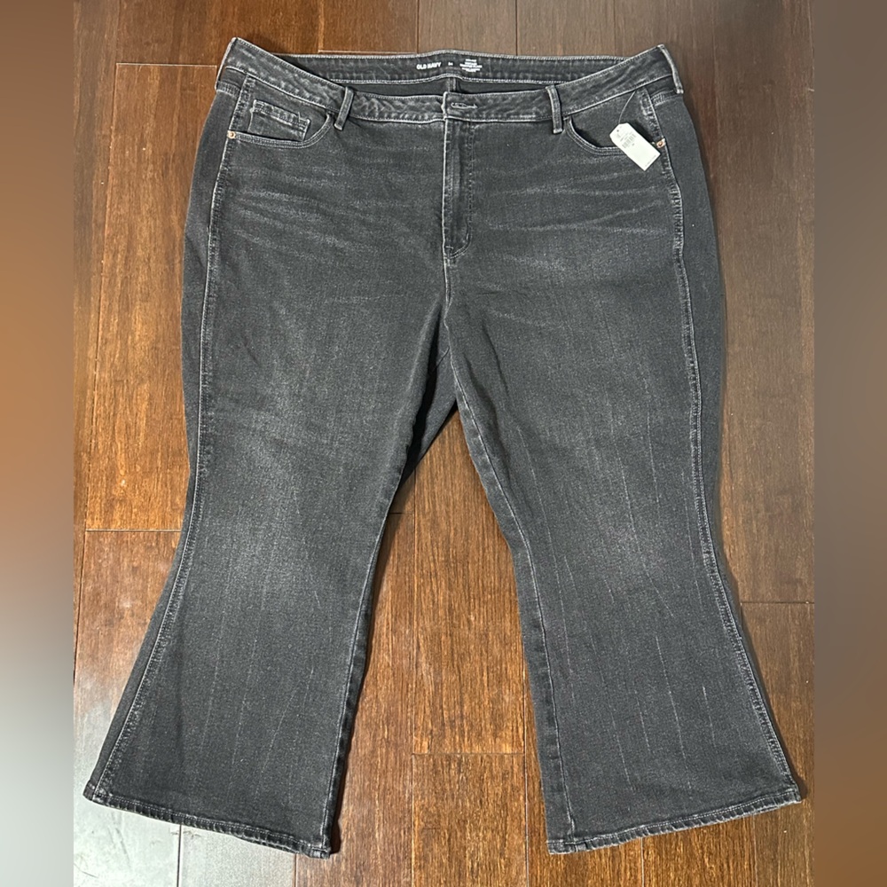 NWT Old Navy High Rise Vintage Cropped Flare - Picture 2 of 9